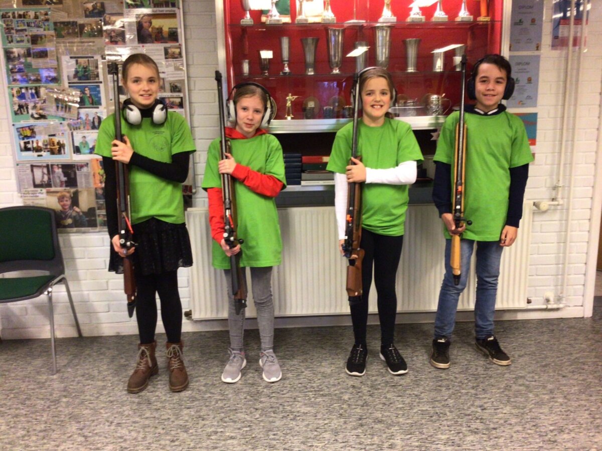 Skoleskydning-2020Vinderholdet: Tilde, Natasja, Cecilia og Tobias